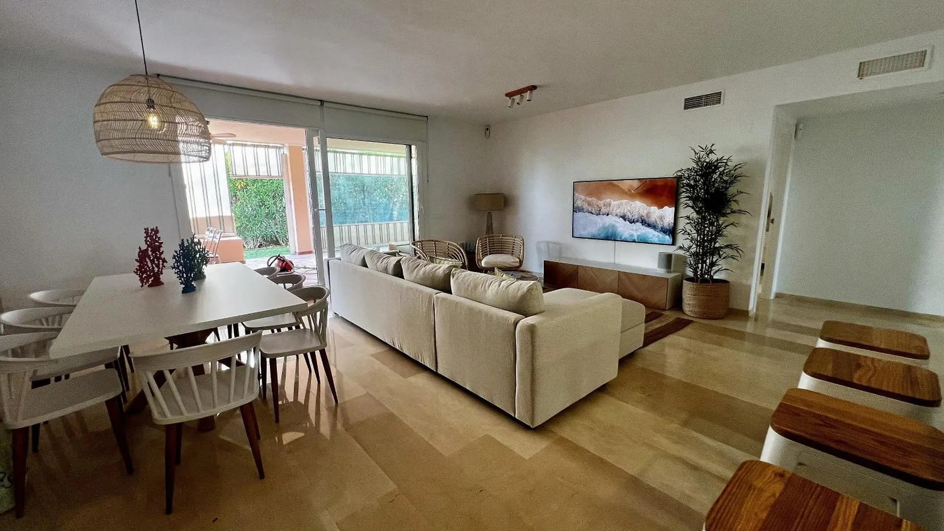Marbella Bliss Apartment 0*,