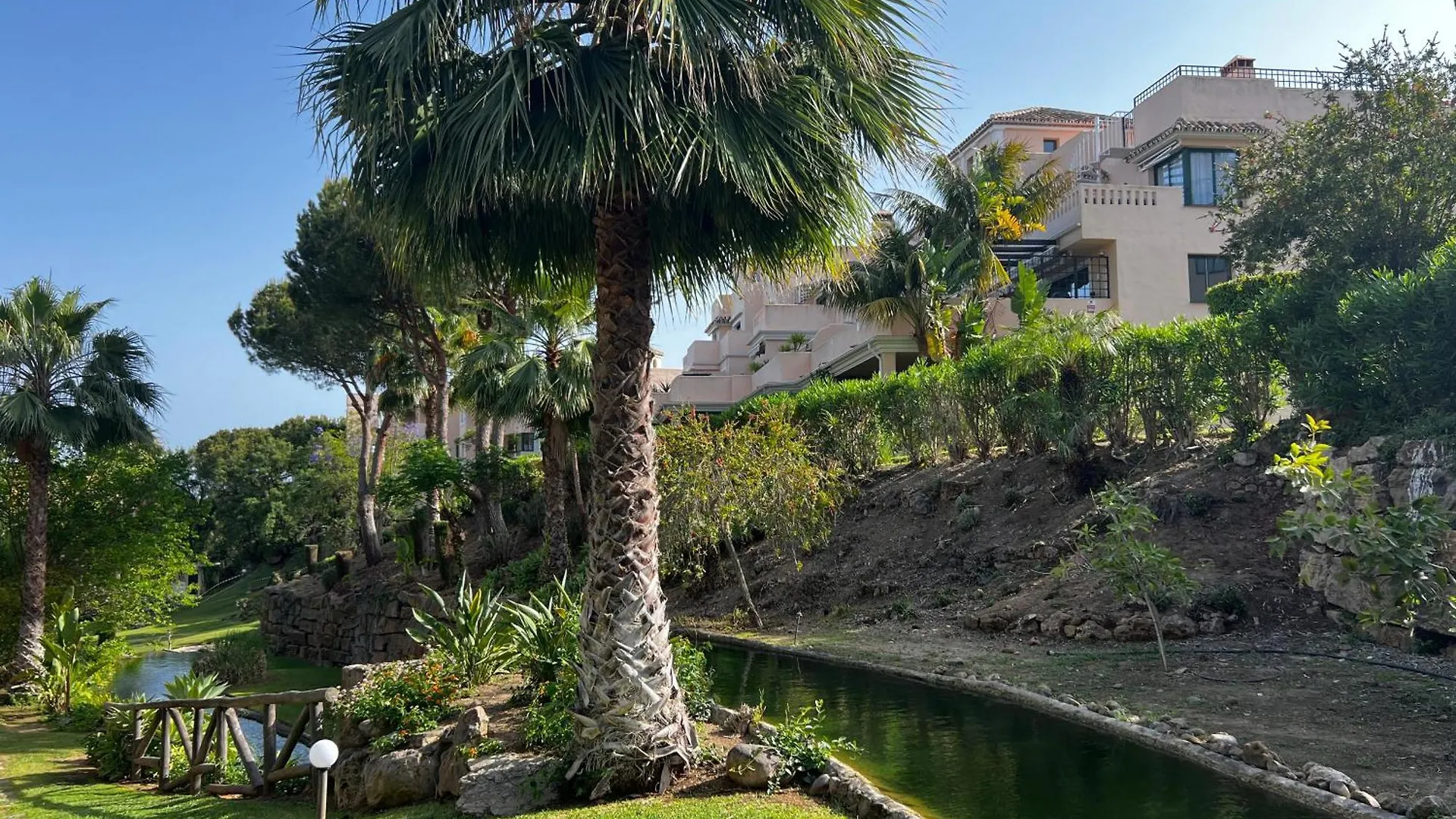 Marbella Bliss Apartment 0*,